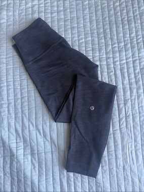 Lululemon wunder train leggings 25” Heathered black